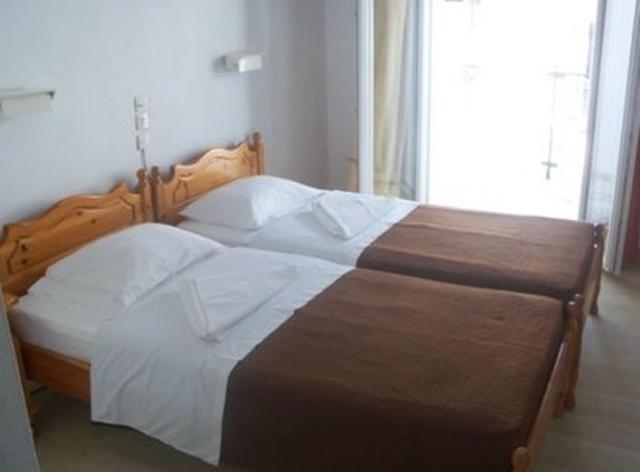 Hotel Marlton Szkiáthosz Szoba fotó