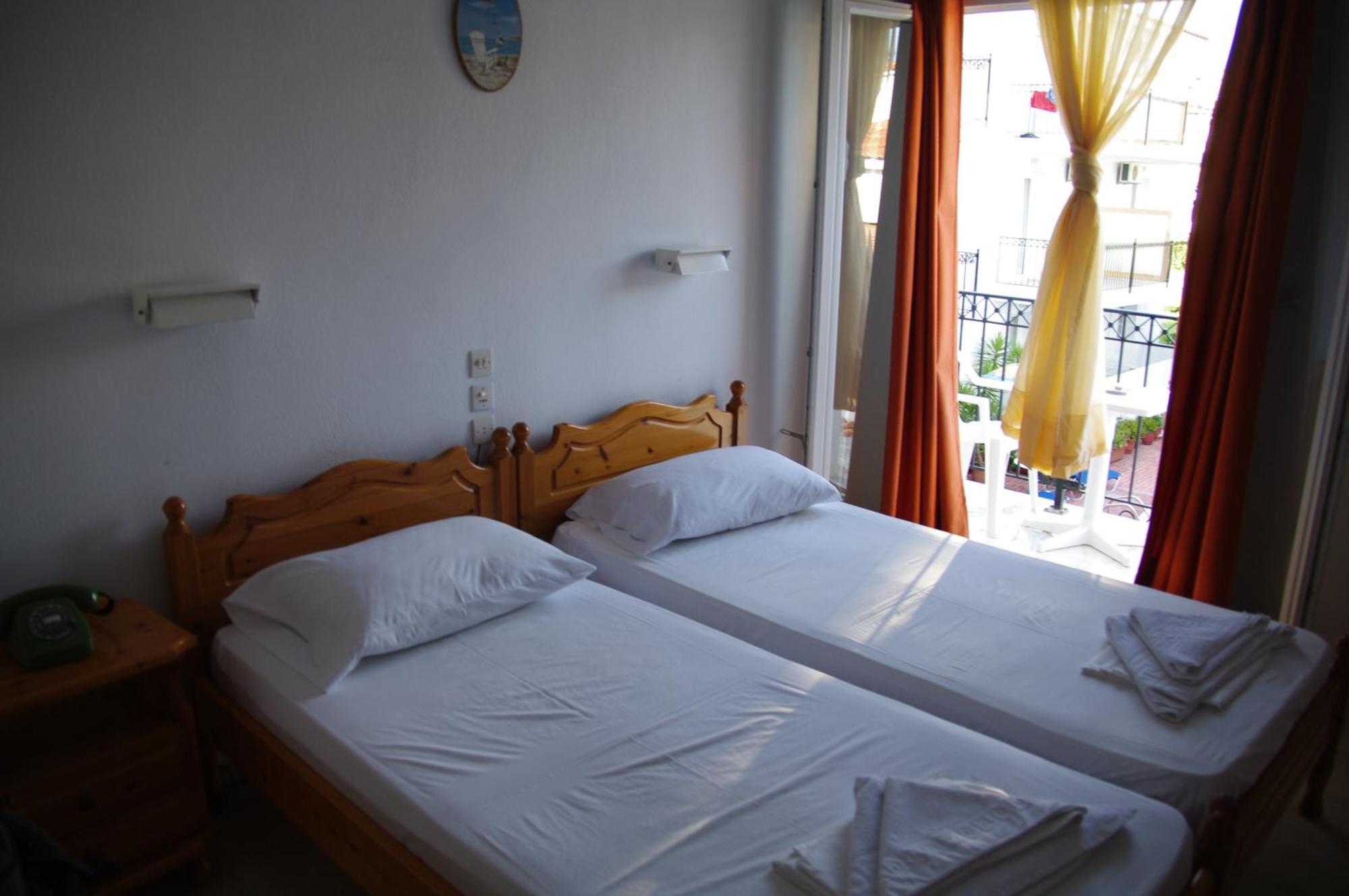 Hotel Marlton Szkiáthosz Kültér fotó